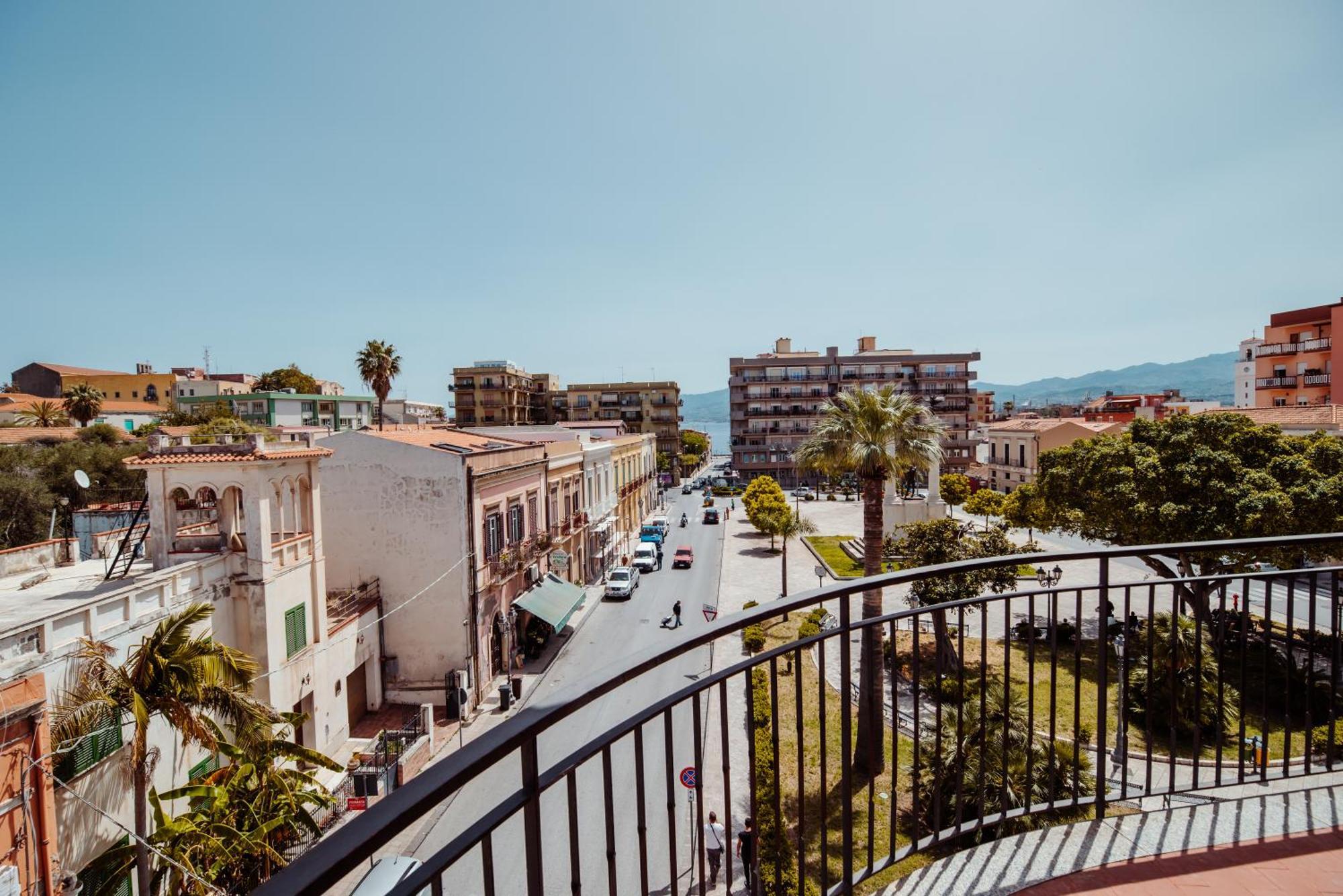 Domus Musia Apartman Milazzo Kültér fotó